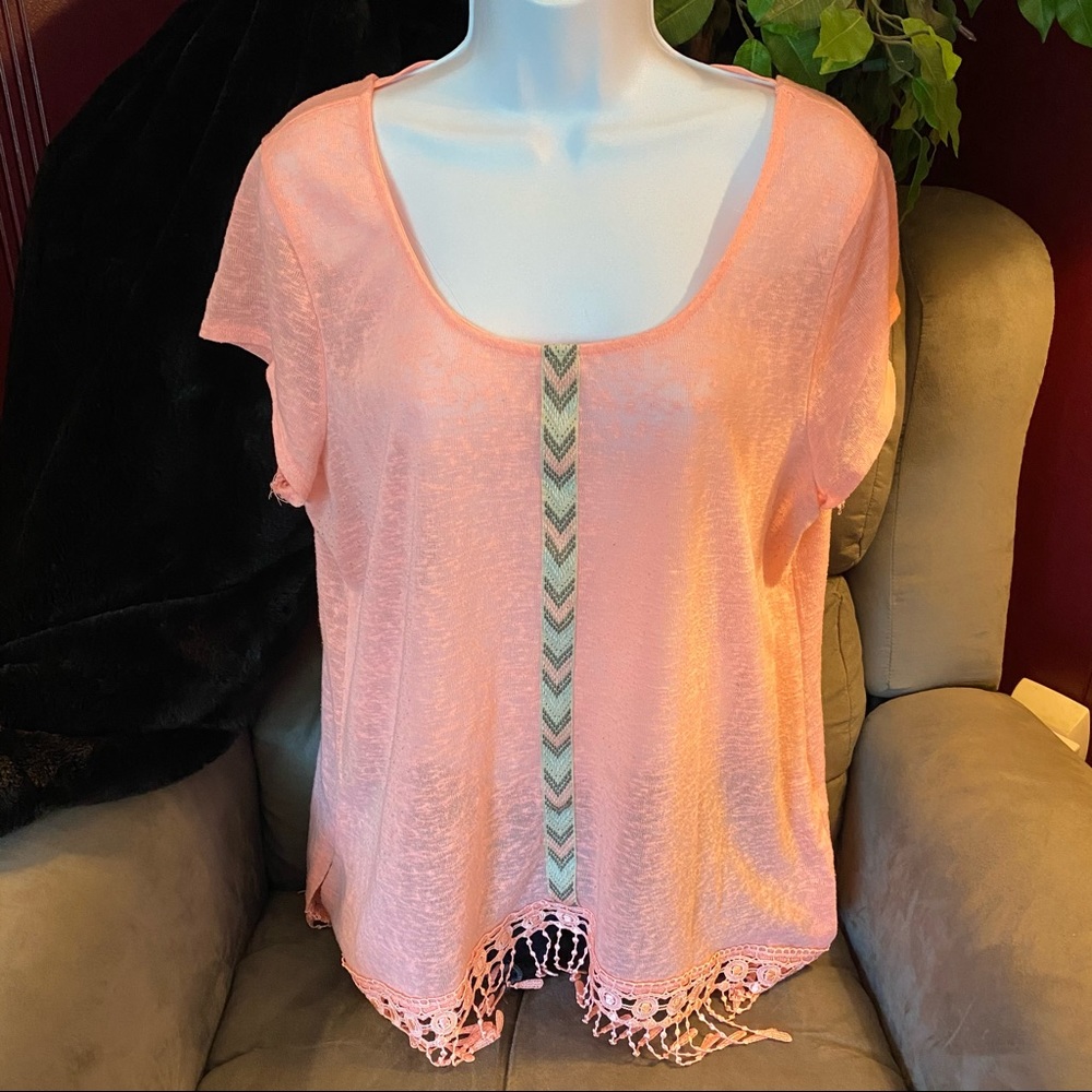 Maurices Top Size XL - Picture 1 of 7